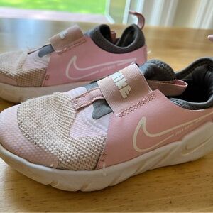 Nike Flex Runner 2 Pink Slip-on Shoe size 12 Youth